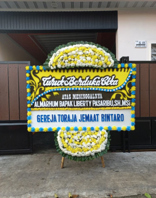 Papan Bunga Duka di Rejoso